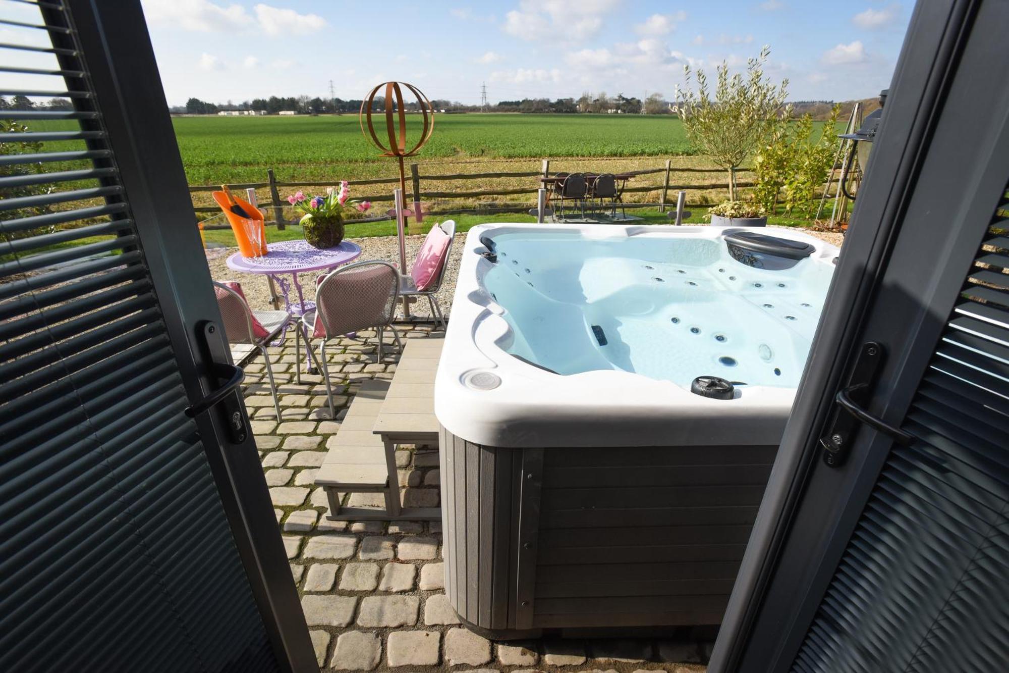 Air Maison - The Cow Shed Wow Factor Countryside Retreat Westbourne  Exteriér fotografie