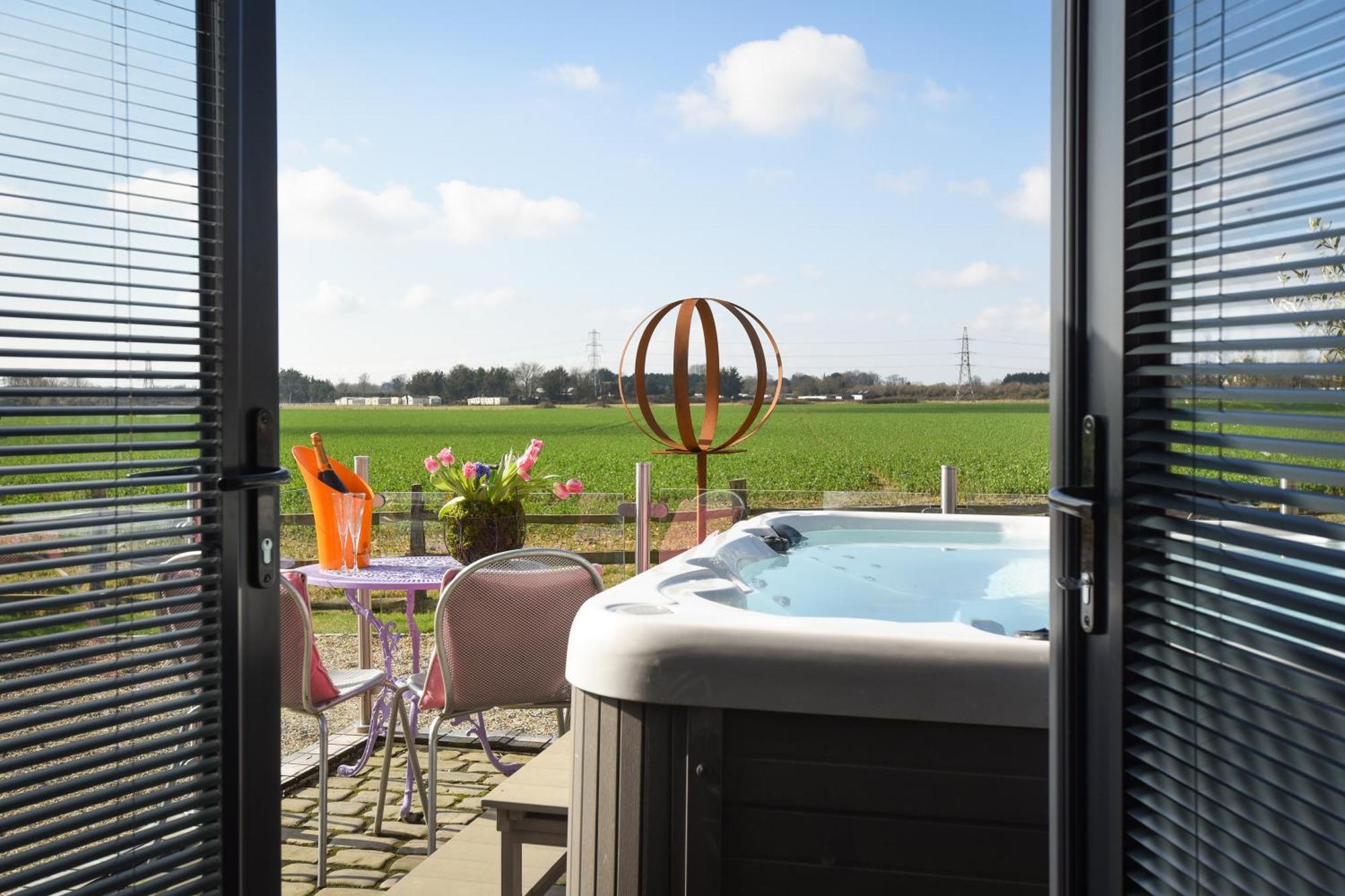 Air Maison - The Cow Shed Wow Factor Countryside Retreat Westbourne  Exteriér fotografie